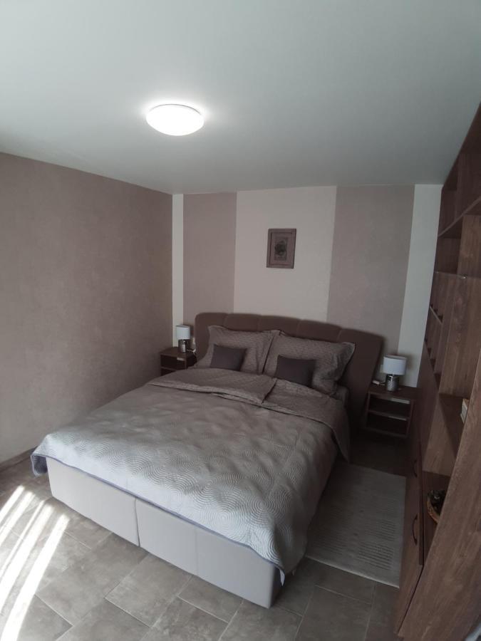 Profi Keco Apartman Balatonalmádi المظهر الخارجي الصورة